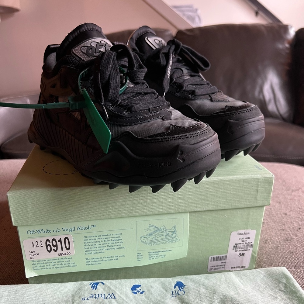 Brand new off white Odsy 1000 size 8